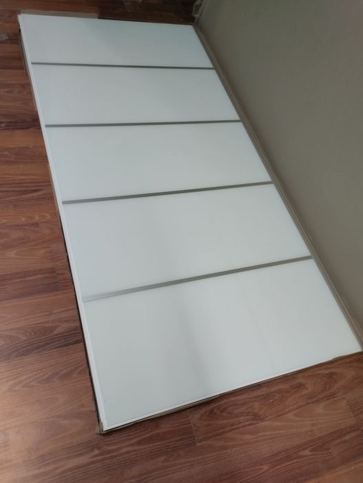 Szyba lacobel biała / drzwi do szafy 203x100cm