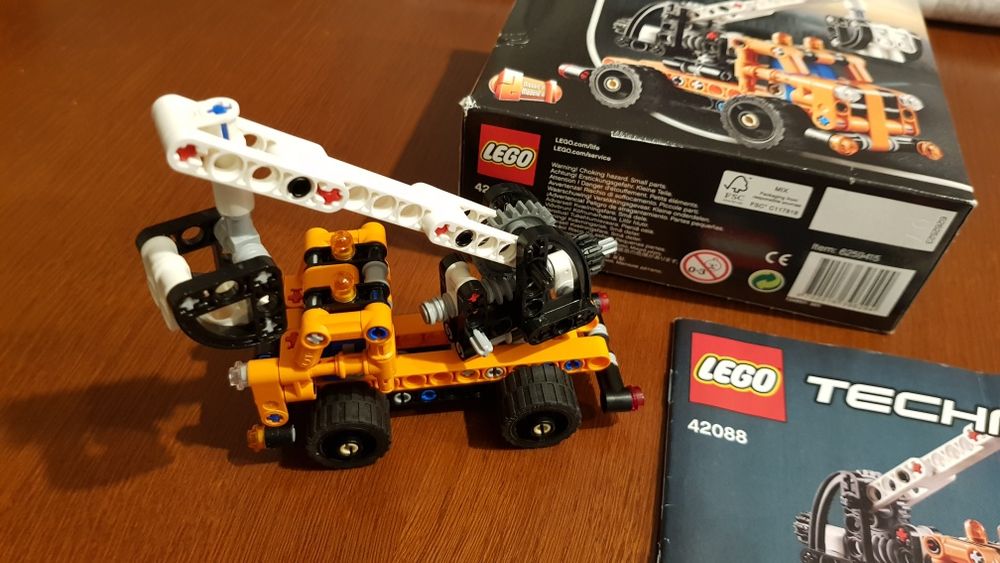 Lego 42084, 42088, 42102