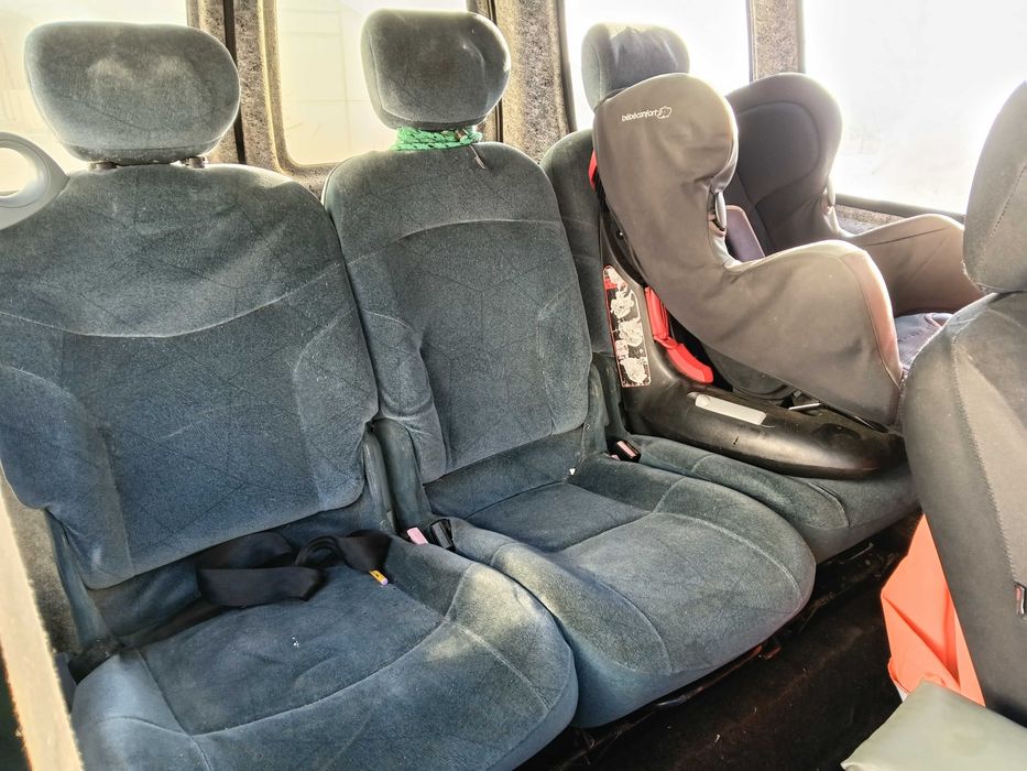 Пежо партнер пасажир 2,0 дізель