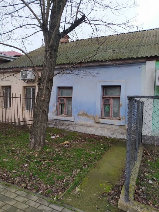 1 к к жилкоп 30 кв Центр ФАСАД ул.Сенная,2 окна свет газ палисадник