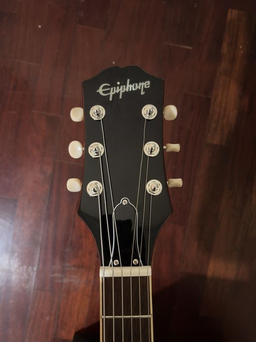 Guitarra Epiphone sg special p90 sparkilng burg com tremolo