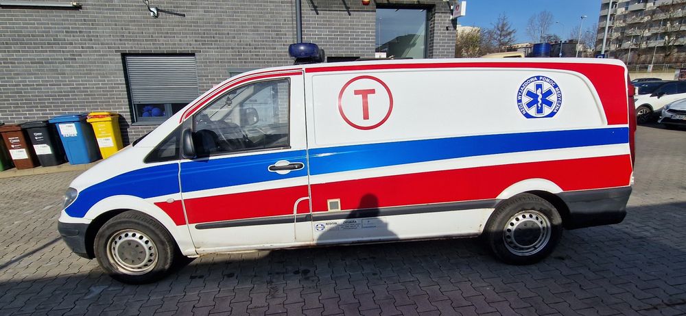 Mercedes Vito Long 109CDI Ambulans Karetka Sanitarka