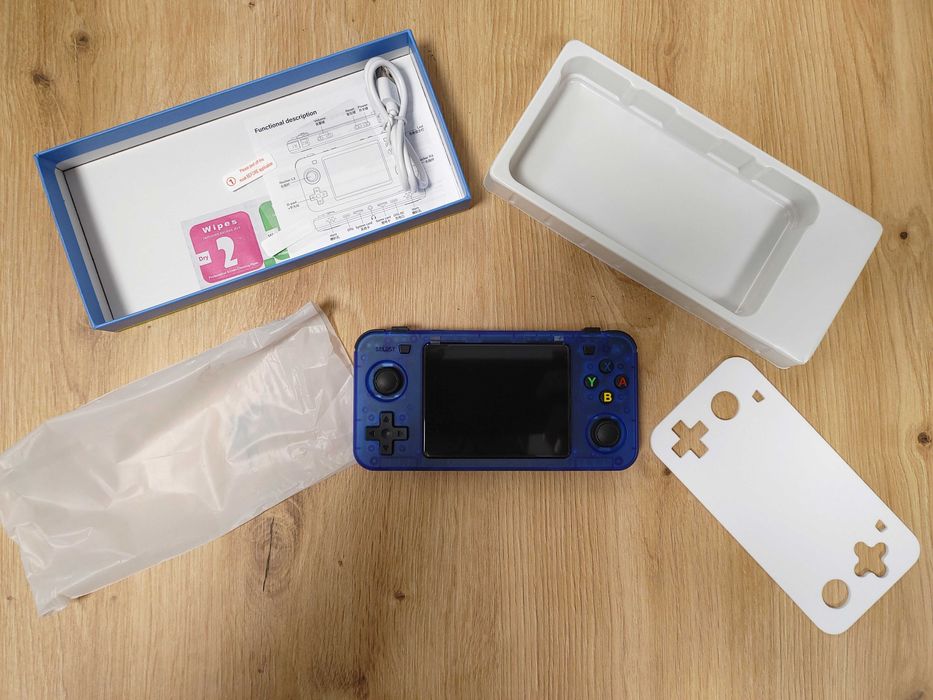 > Retro Konsola Przenośna R36H > Prawdziwe SCREENy!