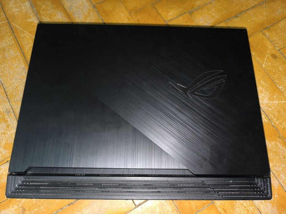 Ноутбук Asus Rog strix g531g