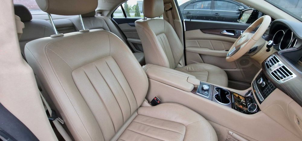 Mercedes Benz CLS W218 550 4 Matick 2012.
