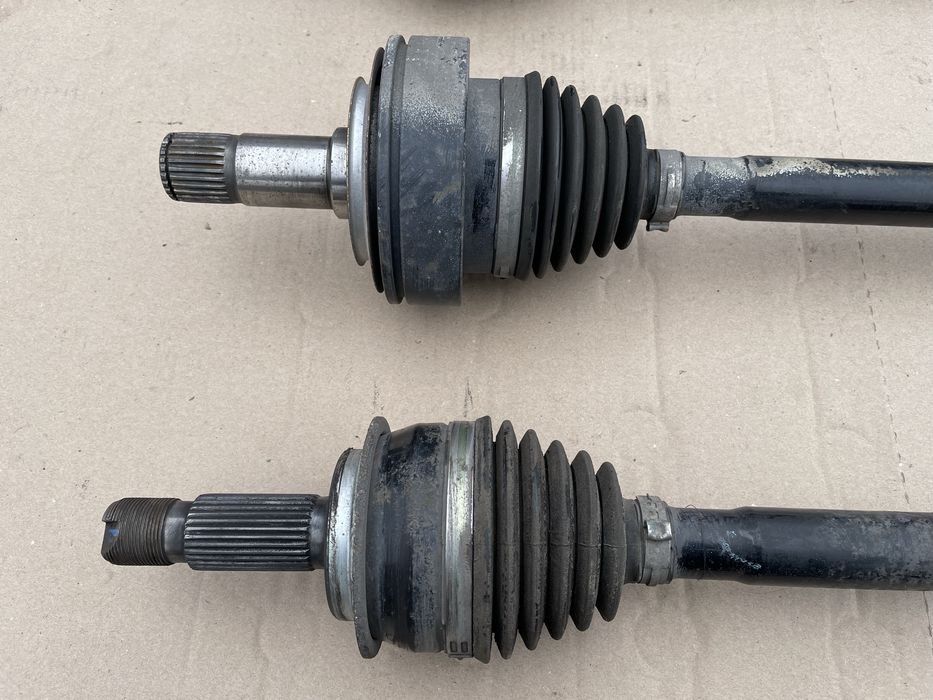 Полуось в сборе на VITO-VIANO W639