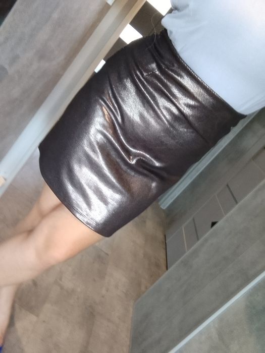 Spódnica imitacja skóry węża M 38 everyday wear