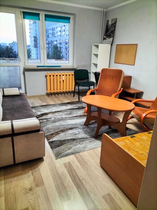 Do wynajęcia  mieszkanie DWUPOKOJOWE  ,35 m2  Śródmieście  WROCŁAWIA  : ul. Nowowiejska    , 3 piętro z windą.