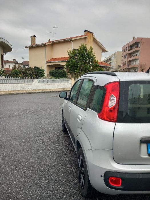 Fiate panda Nacional cinza prata