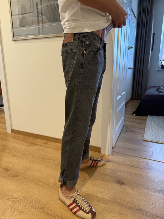 Spodnie Levis  nowe