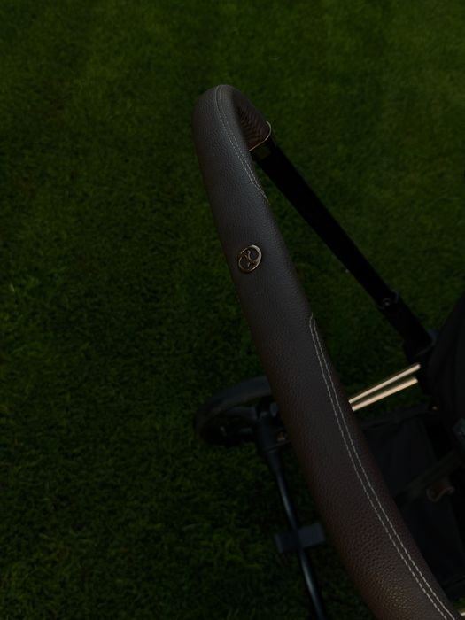 Прогулянковий візочок Cybex Priam Rose gold