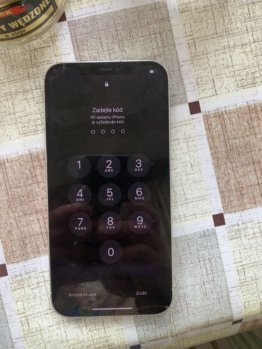 Iphone 12 Pro max На запчастини заблокований