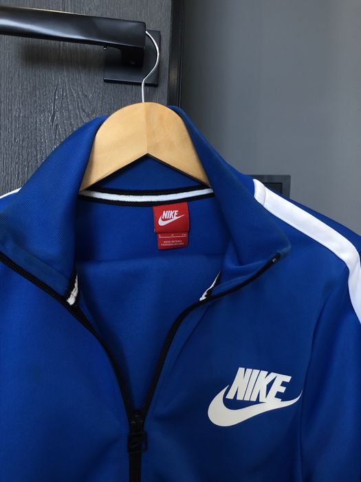 Спортивный костюм NIKE