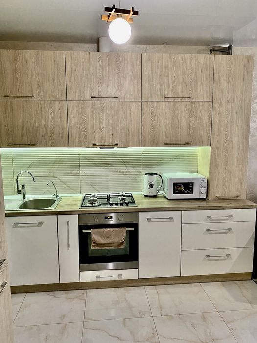 Сучасні апартаменти в новобудові у центрі Львова