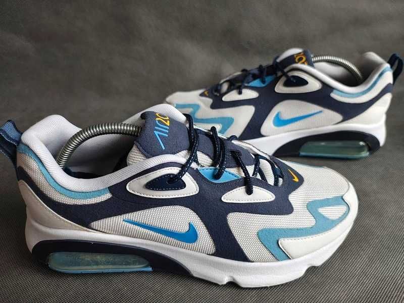 -  Nike Air Max 200 - Buty sportowe r. 44,5