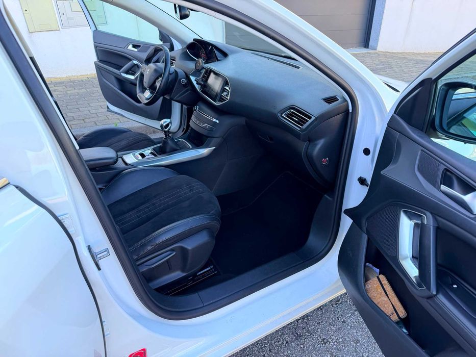 Peugeot 308 SW 1.6 HDi Allure (Full Extras) – Histórico 100% Marc