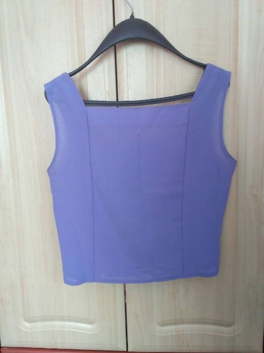 Сиреневый топ-майка