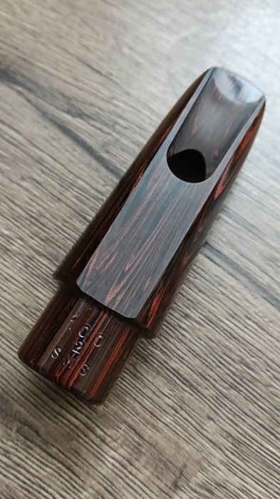 Мундштук саксофон альт Berg Larsen  Grained Ebonite 100/2/sms , metal 90/2/sms, Meyer 7, Meyer 7& refece, Selmer s80c*,s80 d, A.Lelandais,J J jet7