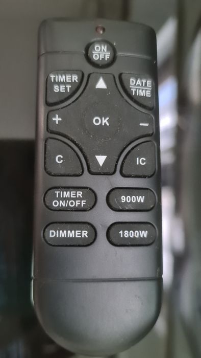 Lareira elétrica de parede 900/1800W com comando – como nova