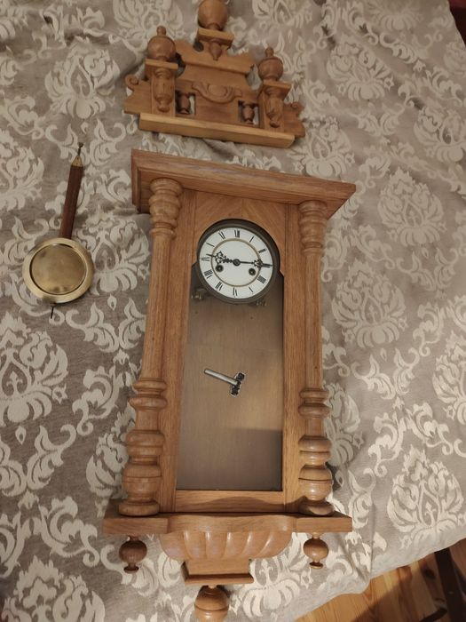 Zegar wiszacy nascienny