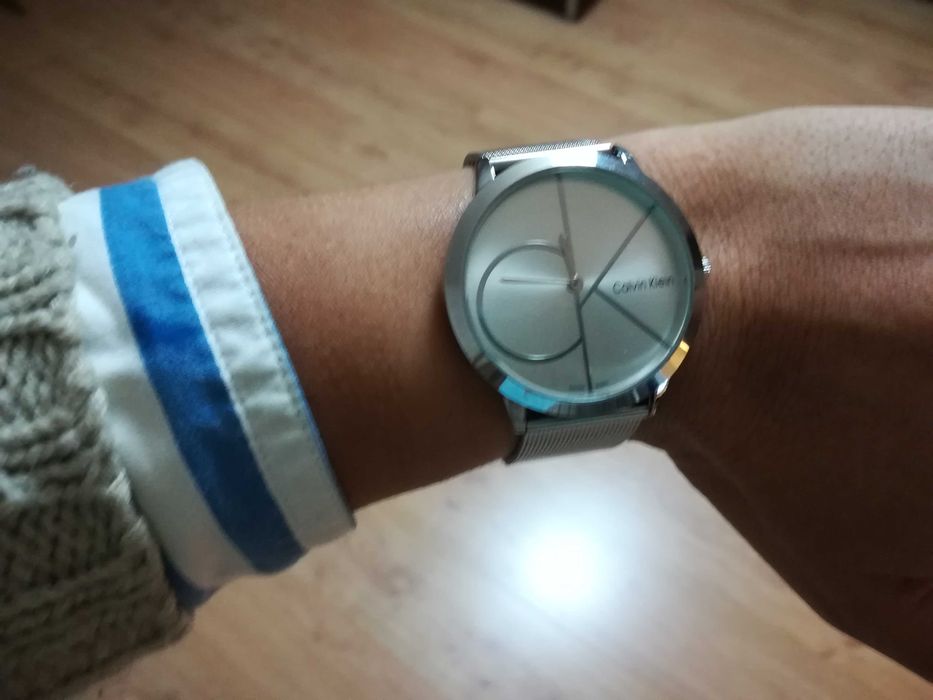 Vende-se Relógio CK Mulher Novo Prateado - Calvin Klein