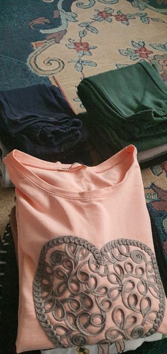 Sprzedam ubrania dla dziewczynki 158