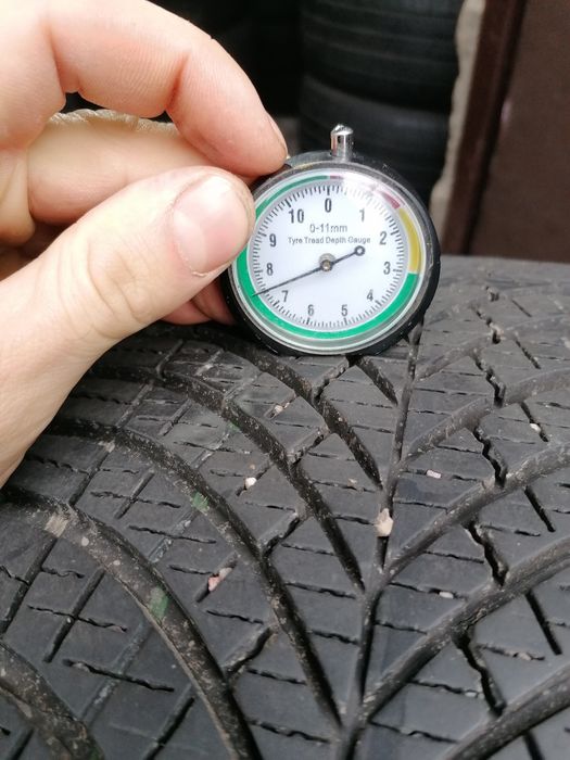 215/55/17 Goodyear 2024 rok wielosezonowe całoroczne