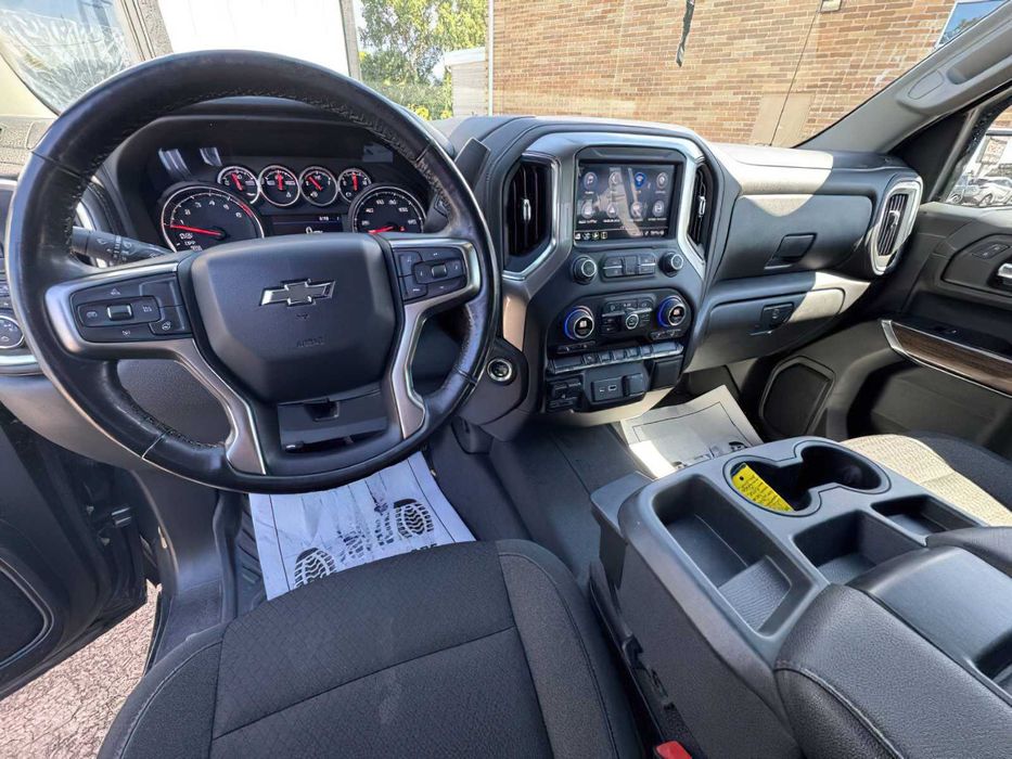 Chevrolet Silverado 1500      2021