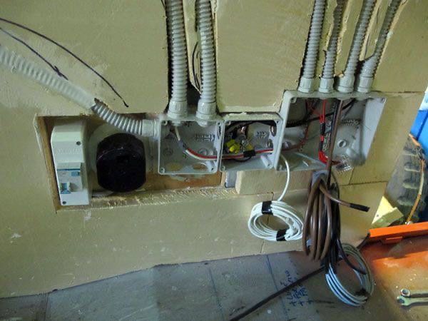 Услуги элекрика, монтаж заземление