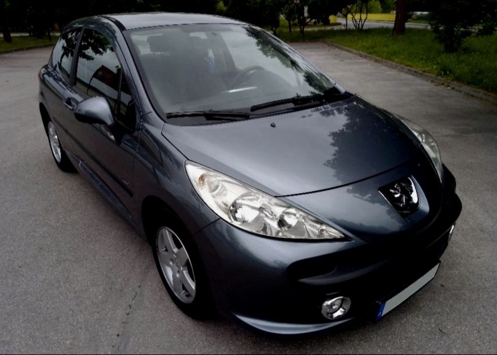 Peugeot 207