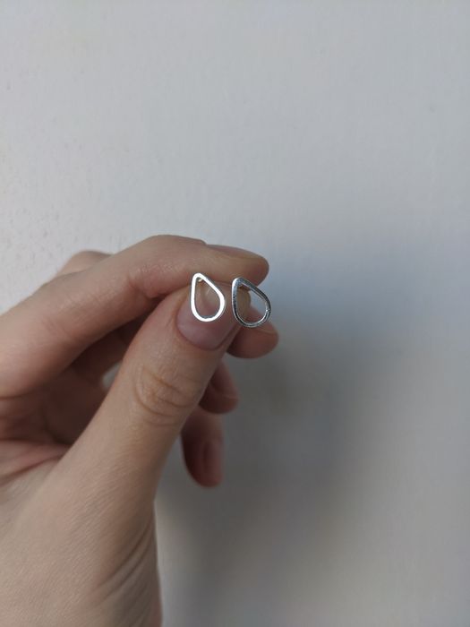 Серебряный кулон капля