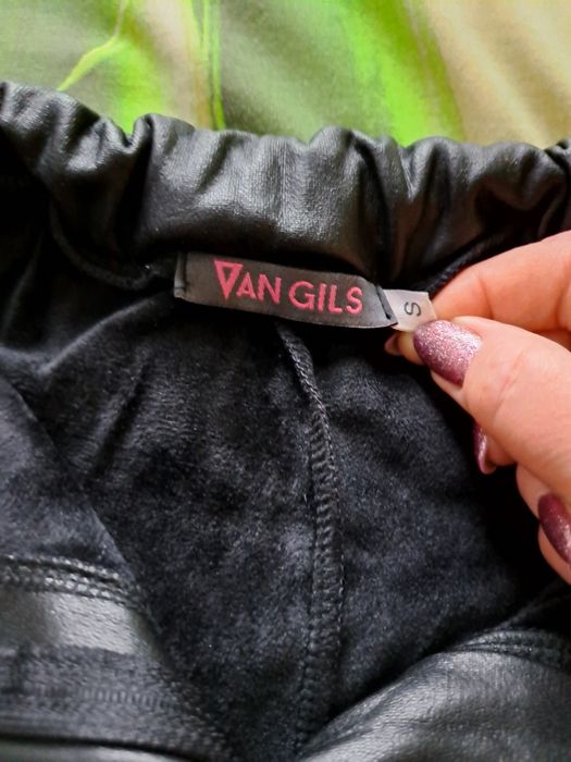 Кожаные штаны лосины