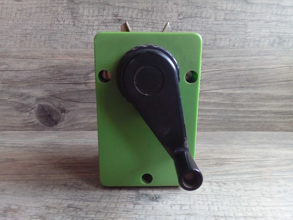 temperówka z korbką bsm 180 , DDR