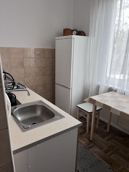 Wynajmę kawalerkę 36 m² – Tychy- Al. Bielska, os. C