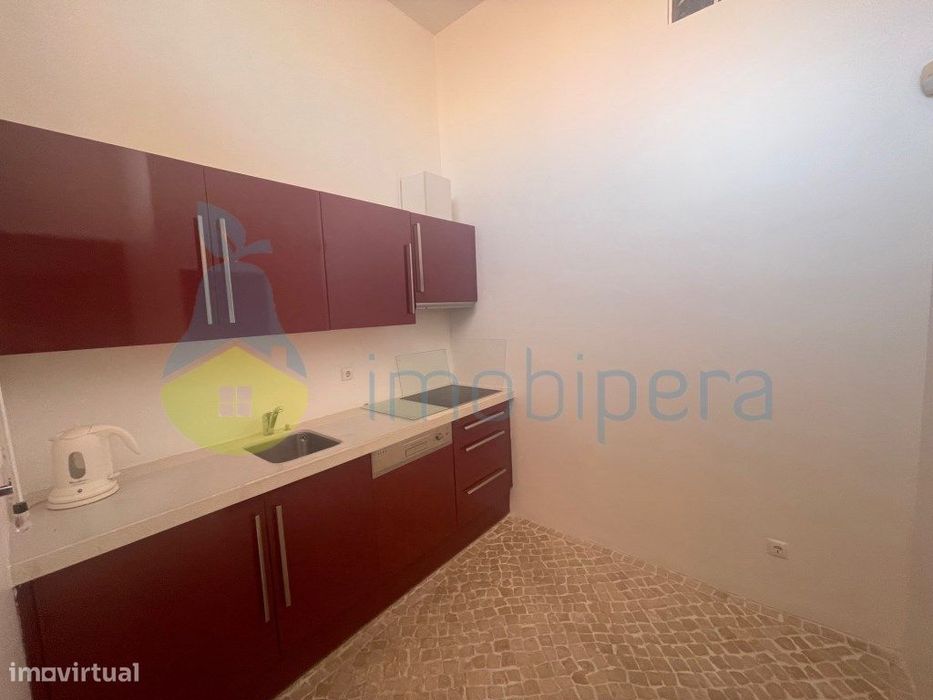 Algarve Carvoeiro para venda apartamento único localizado no coraçã...