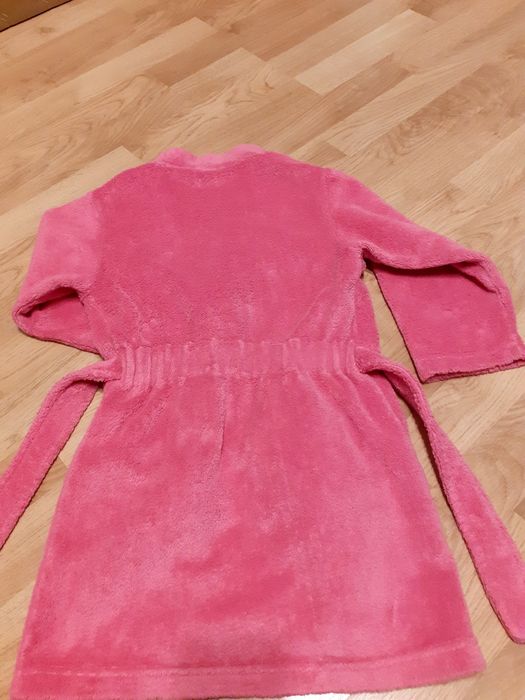 Szlafrok dziewczęcy 110 (4-5 lat)