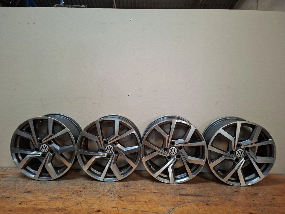 Conjunto de jantes VOLKSWAGEN Passat (3G2, CB2)