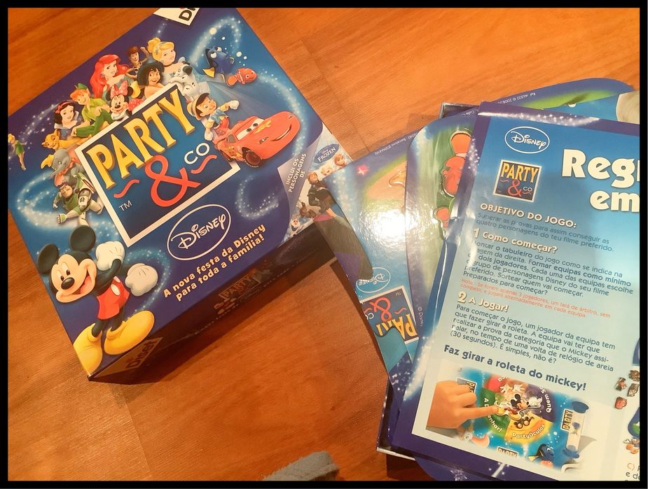 3 Jogos de tabuleiro ‘Disney e Junior Party’ e ‘Vitória Naval’