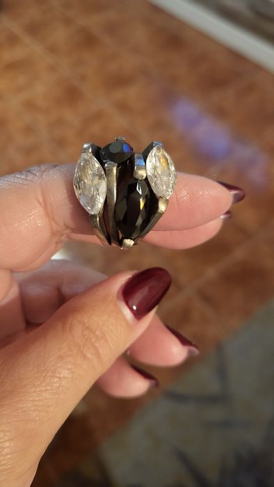 Diversos aneis em prata (contrastada)