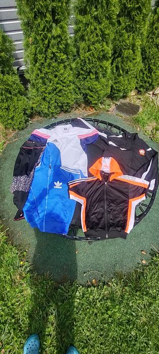 Zestaw firmowy ubrania sportowe wyprzedaż