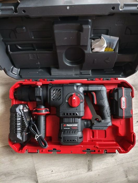 Młot udarowy parksiede performance  20v z bateria!!