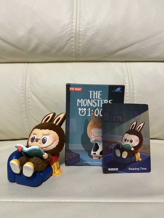 Labubu The Monsters 1:00 A.M. Figures | Reading Time