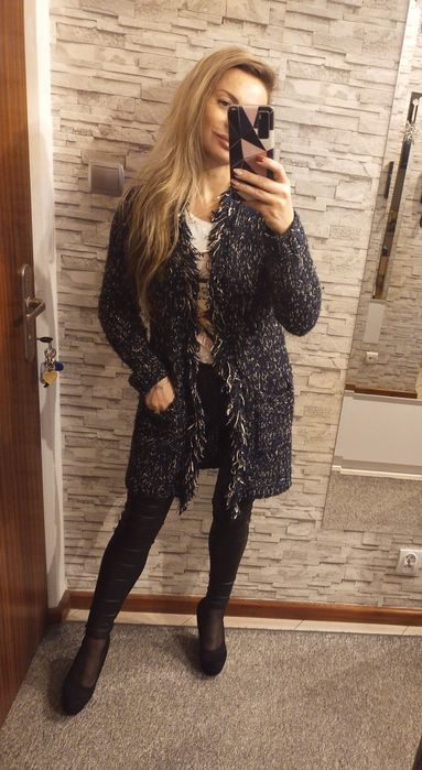 Elegancki Ciepły sweter -Narzutka Kardigan S