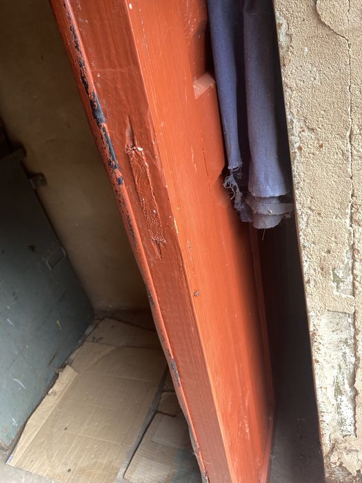 Дверь дубовая входная 195х80х4см