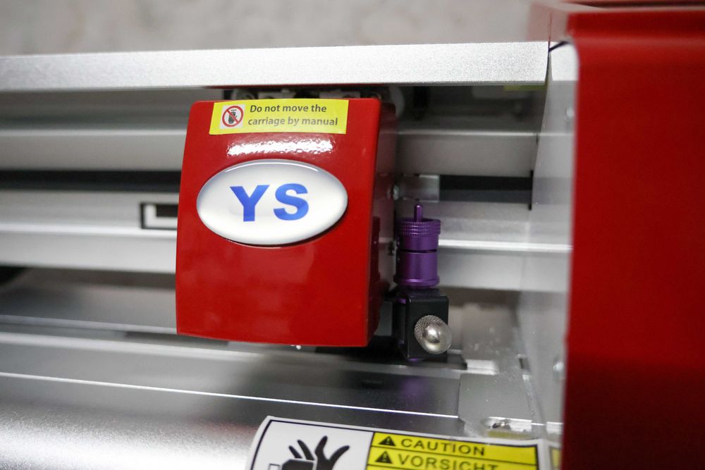 VERSACUT Cutting Plotter 770 mm64584648013057122