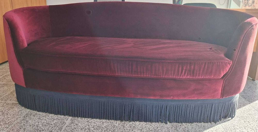 Sofá Bordeaux Vintage