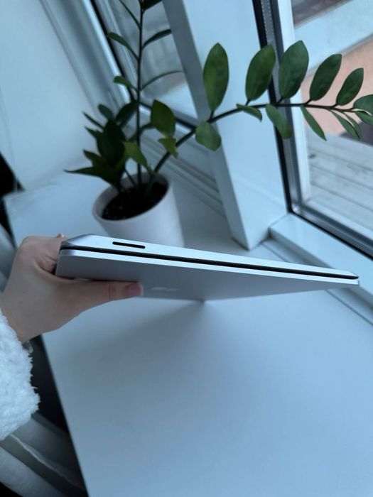 Ультрабук ноутбук microsoft laptop 4