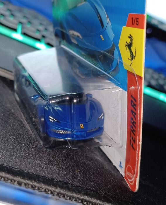 Hot weels Ferrari