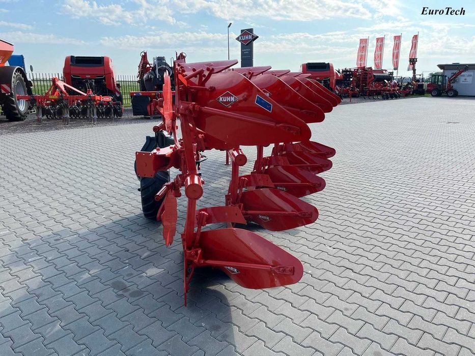 Pług obrotowy KUHN MULTI-MASTER 123 4E/5H 75/102