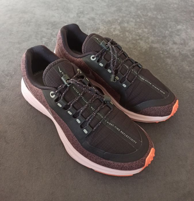 Кросівки для Дівчинки Nike Zoom Winflo 5 Розмір 37-23см